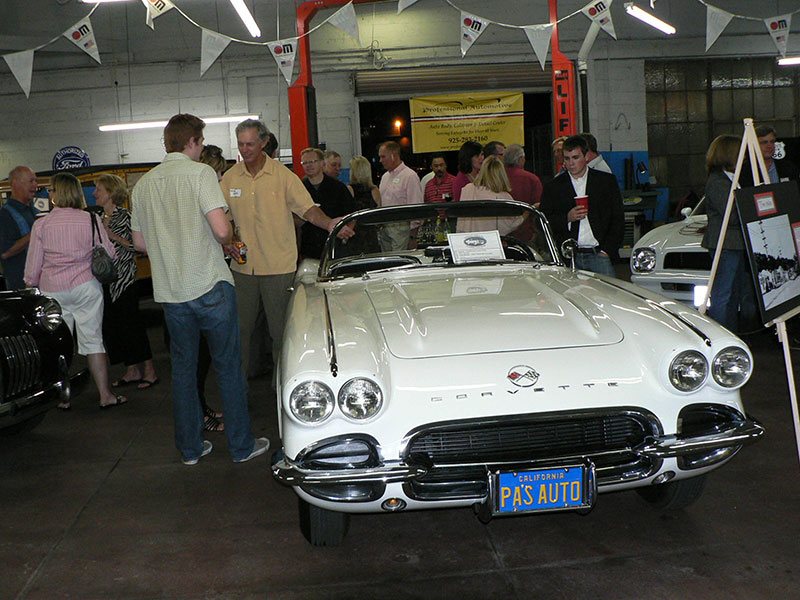 1962 Chevy Corvette | Orinda Classic Car Center image 7